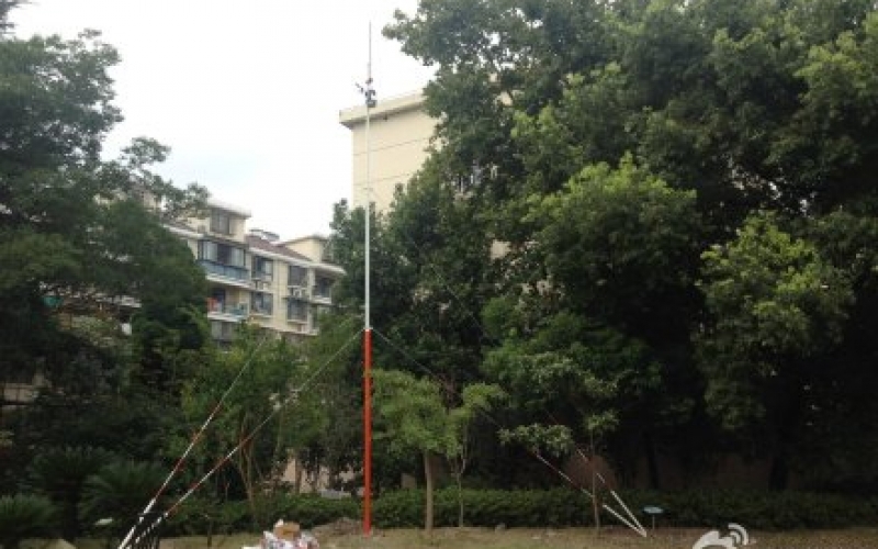 我公司为华坪路小学提供的校园气象站近日安装完毕